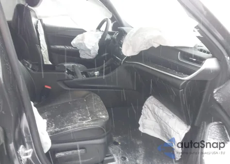 2023 Jeep Grand Cherokee Altitude 4X4 from USA, damaged, VIN 1C4RJHAG7PC542736